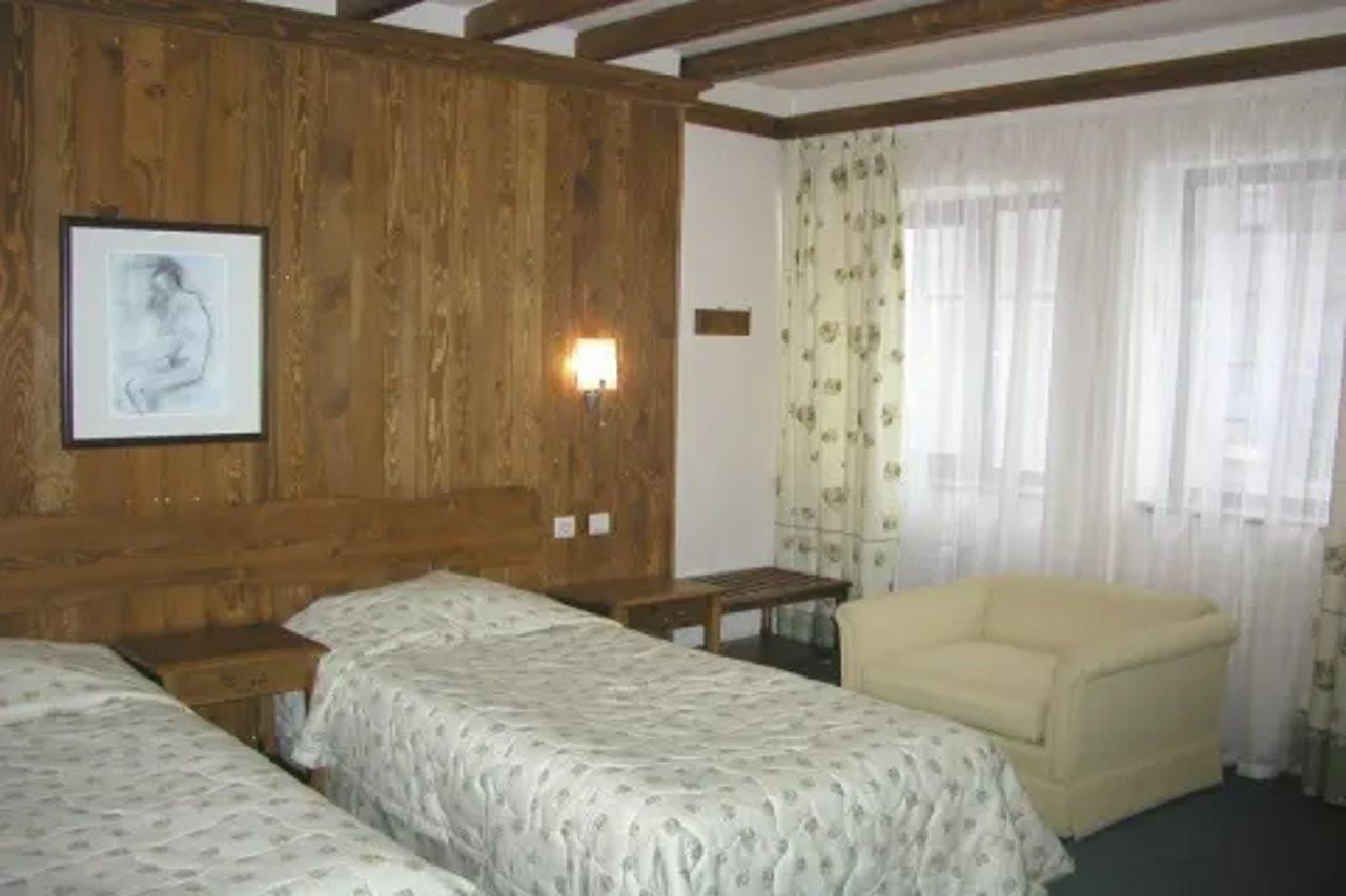 Hotel Raslog Exterior foto